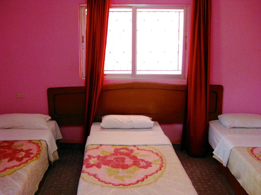 Valentine Inn Wadi Musa Room photo